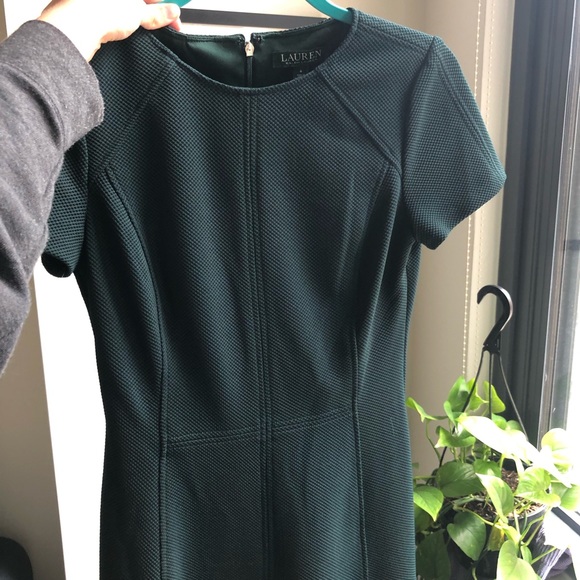 Dark Green Ralph Lauren Short Sleeve Knee Length Dress - Size 4 - Picture 2 of 13